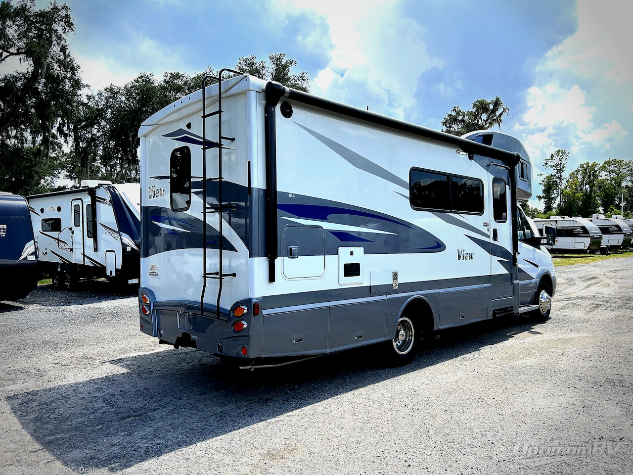 Call now about this 2019 Winnebago View 24D! 2019 Winnebago View 24D - Used Class C For Sale by Optimum RV - Ocala in Ocala, Florida features Slideout, Awning