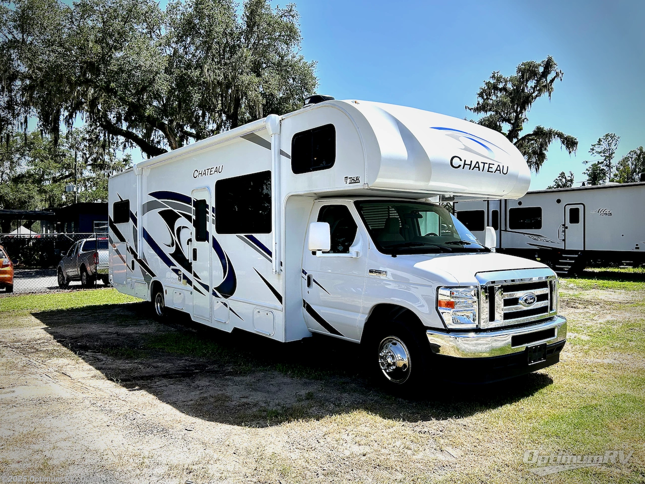 Email now about this 2022 Thor Chateau 31EV! Used 2022 Thor Chateau 31EV available in Ocala, Florida