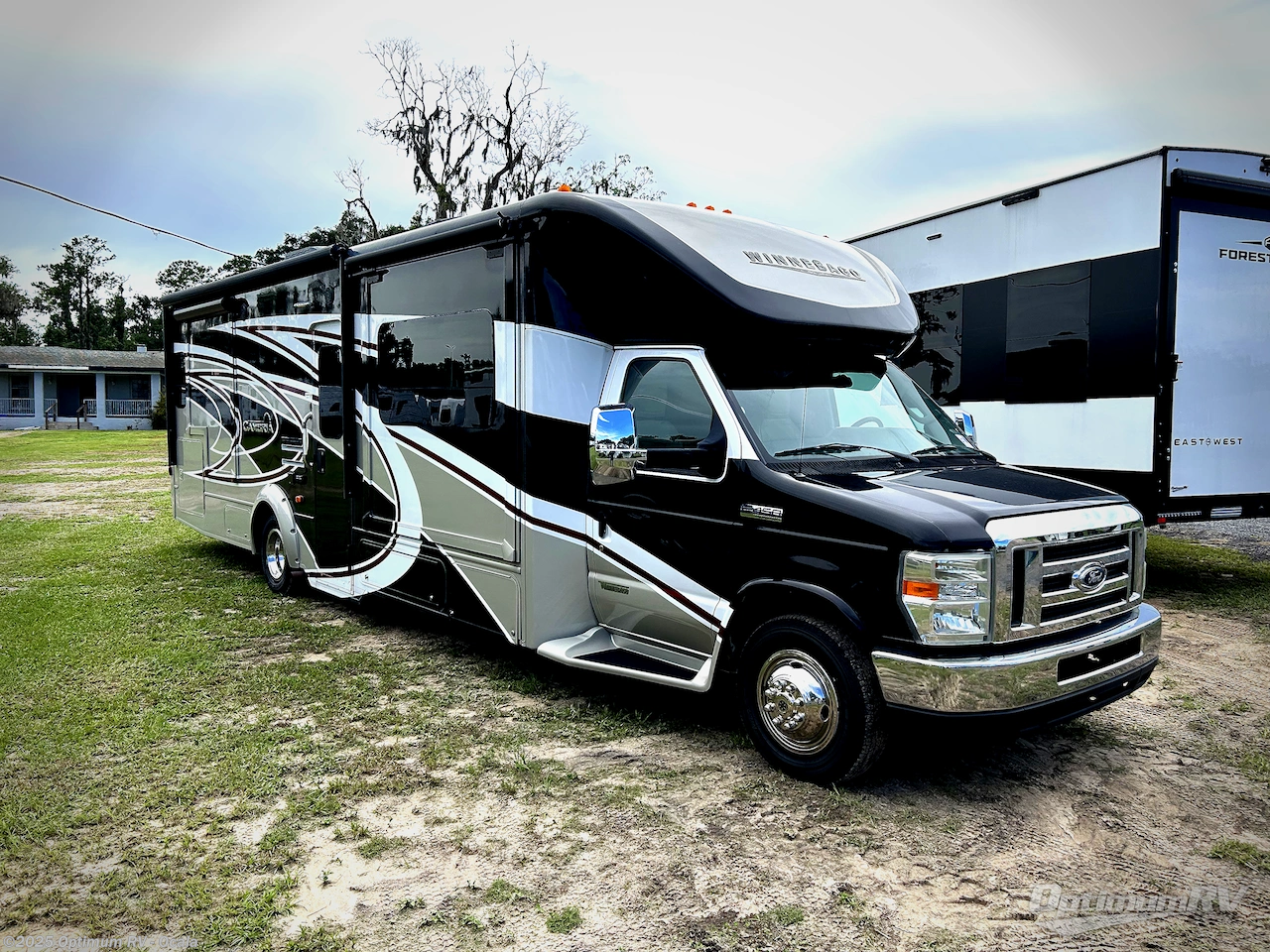 Email now about this 2017 Winnebago Cambria 30J! Used 2017 Winnebago Cambria 30J available in Ocala, Florida