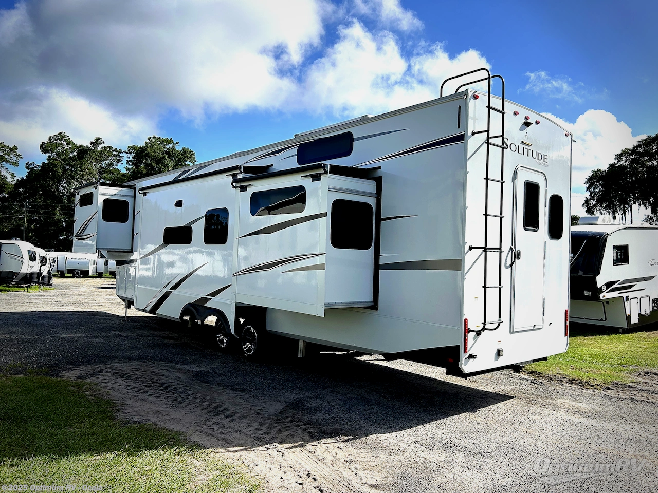 Contact us now about this 2024 Grand Design Solitude 391DL! 2024 Solitude 391DL by Grand Design from Optimum RV - Ocala in Ocala, Florida