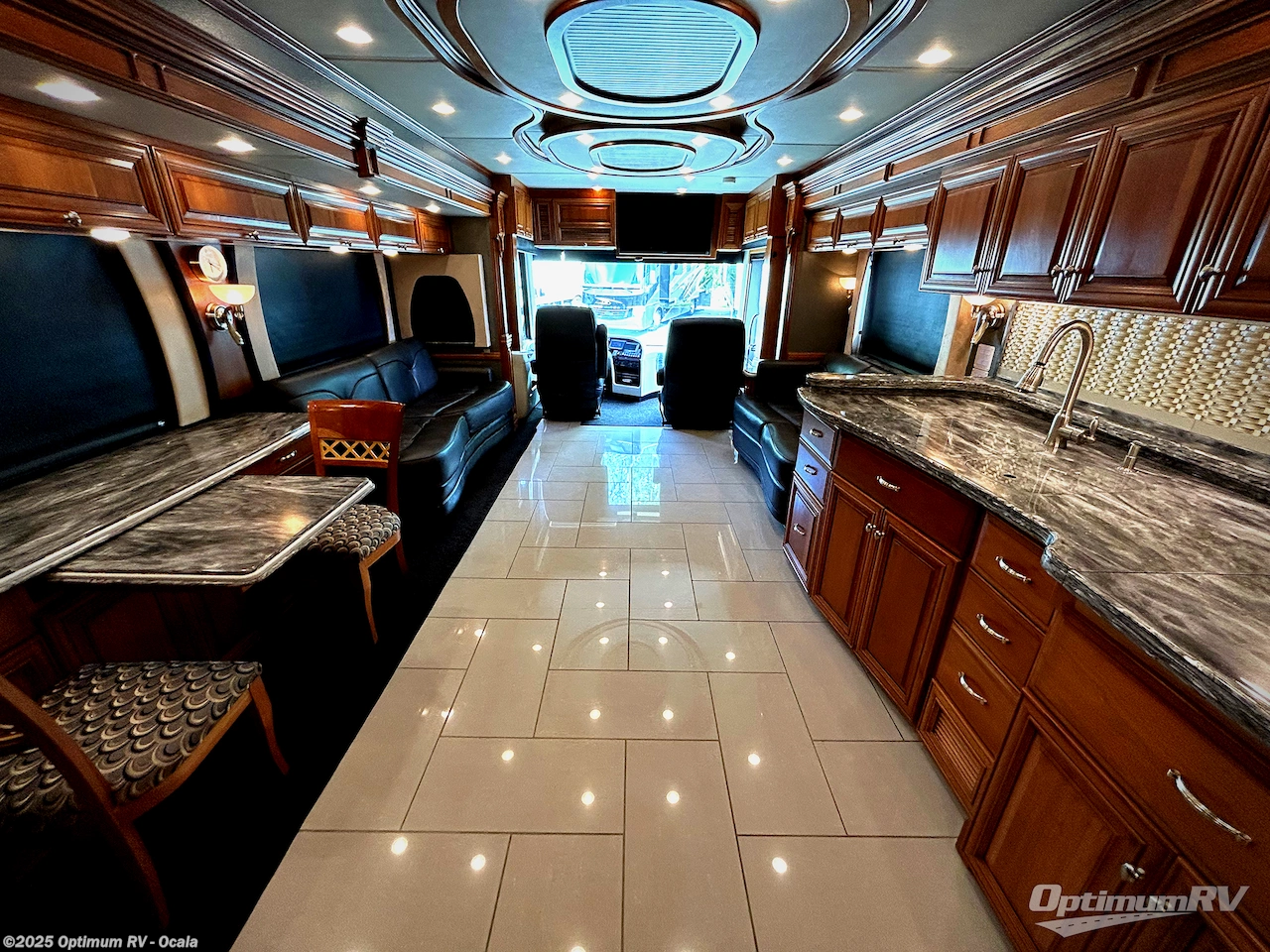 Contact us now about this 2013 Newmar Essex 4542! 2013 Essex 4542 by Newmar from Optimum RV - Ocala in Ocala, Florida