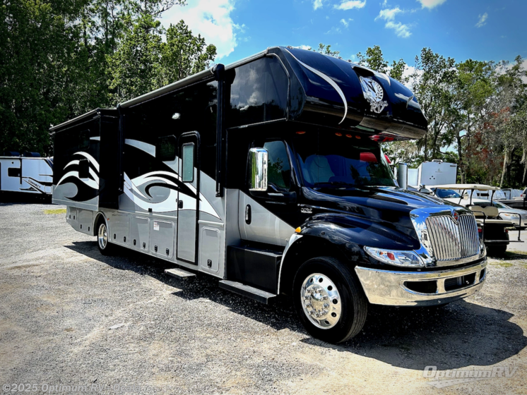 Email now about this 2022 Nexus Wraith 35W! Used 2022 Nexus Wraith 35W available in Ocala, Florida