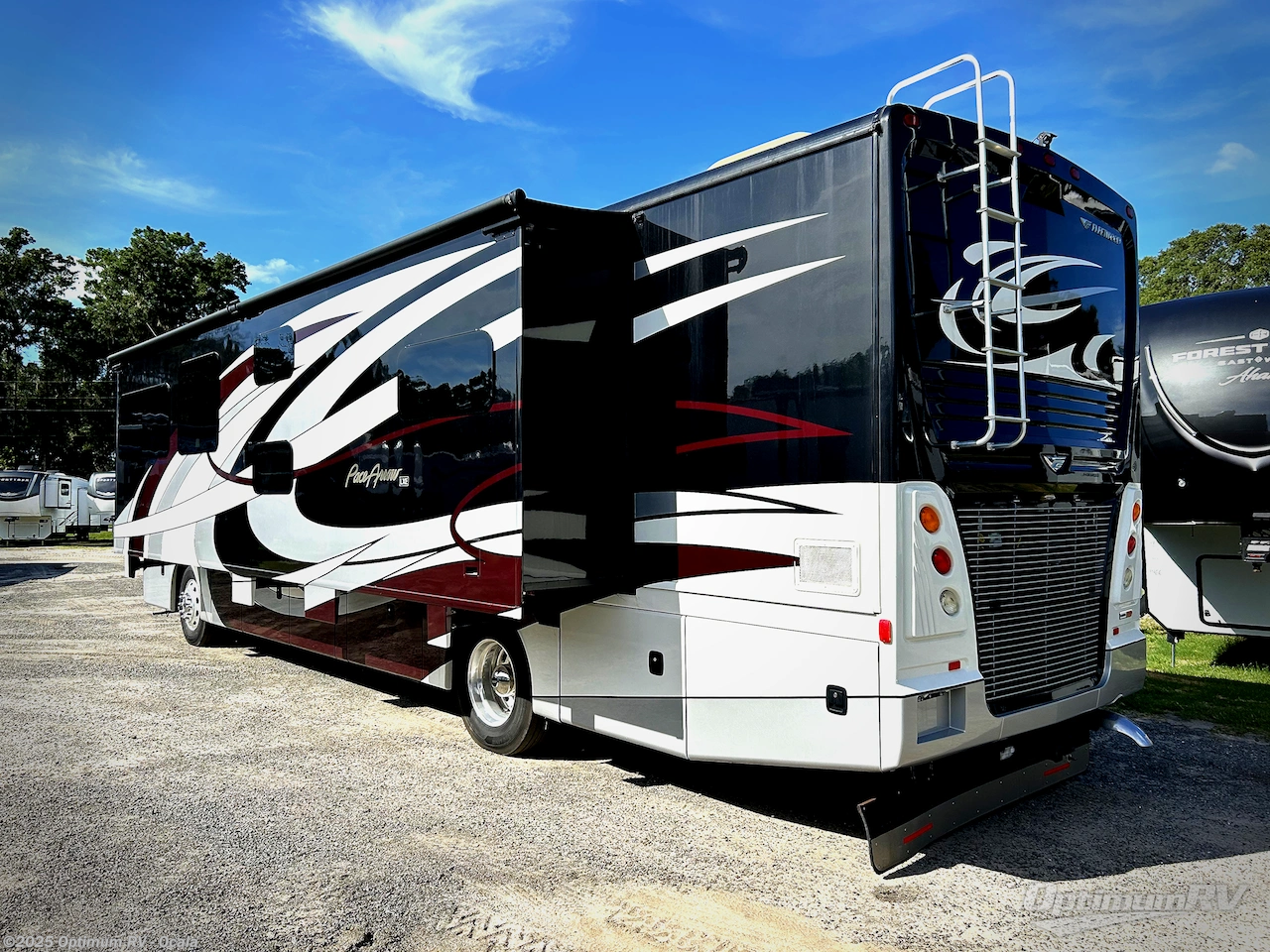 Contact us now about this 2018 Fleetwood Pace Arrow LXE 38N! 2018 Pace Arrow LXE 38N by Fleetwood from Optimum RV - Ocala in Ocala, Florida