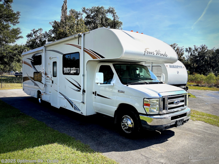 Email now about this 2011 Thor Four Winds 31A! Used 2011 Thor Four Winds 31A available in Ocala, Florida