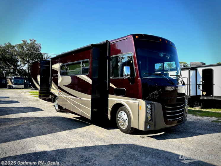Email now about this 2017 Winnebago Sightseer 33C! Used 2017 Winnebago Sightseer 33C available in Ocala, Florida