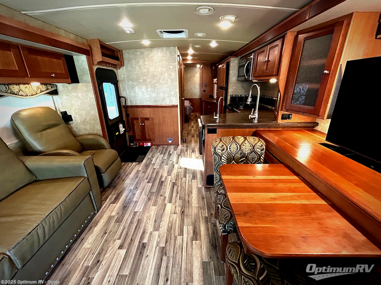 Used 2017 Winnebago Sightseer 33C available in Ocala, Florida