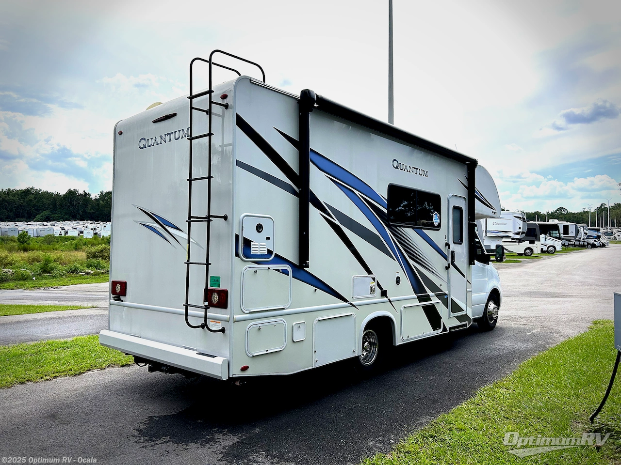 Call now about this 2023 Thor Quantum Sprinter MB24! 2023 Thor Quantum Sprinter MB24 - Used Class C For Sale by Optimum RV - Ocala in Ocala, Florida features Awning, Slideout