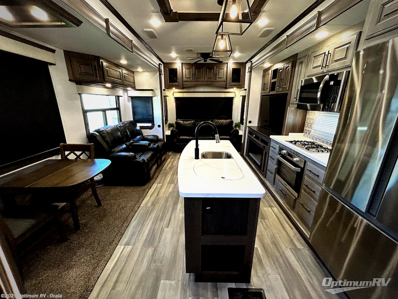 Call now about this 2021 Heartland Bighorn 3870FB! 2021 Heartland Bighorn 3870FB - Used Fifth Wheel For Sale by Optimum RV - Ocala in Ocala, Florida features Slideout, Awning