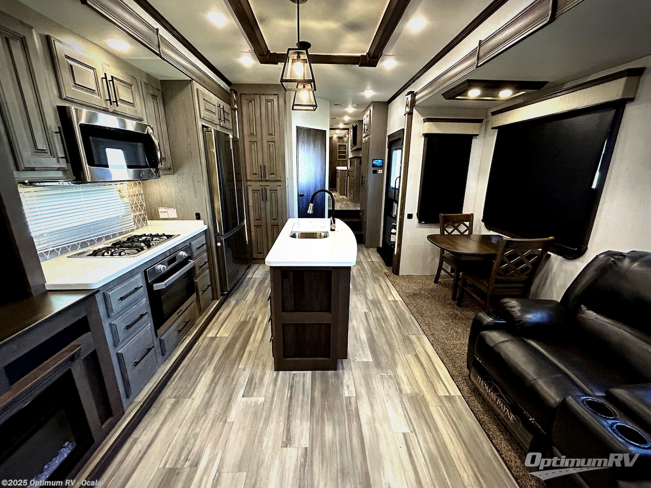 Contact us now about this 2021 Heartland Bighorn 3870FB! 2021 Bighorn 3870FB by Heartland from Optimum RV - Ocala in Ocala, Florida