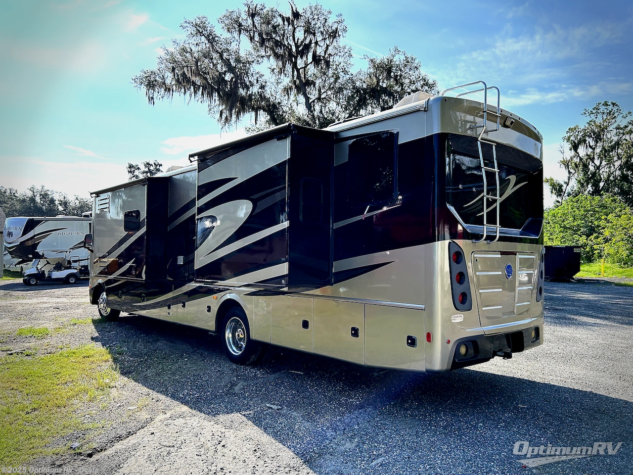 Contact us now about this 2015 Holiday Rambler Vacationer 36DBT! 2015 Vacationer 36DBT by Holiday Rambler from Optimum RV - Ocala in Ocala, Florida