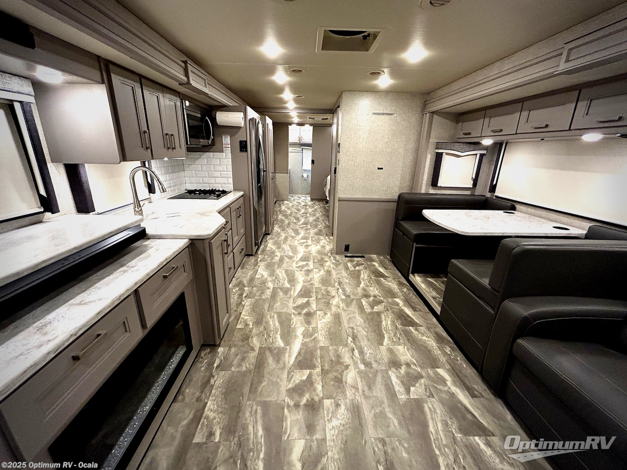 Call now about this 2023 Thor Challenger 37FH! 2023 Thor Challenger 37FH - Used Class A For Sale by Optimum RV - Ocala in Ocala, Florida features Slideout, Awning