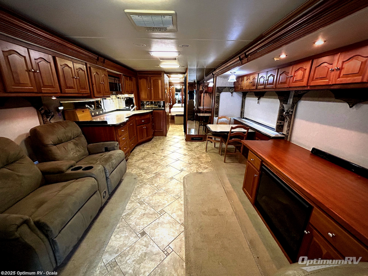 Used 2006 Tiffin Allegro Bus 40 QDP available in Ocala, Florida