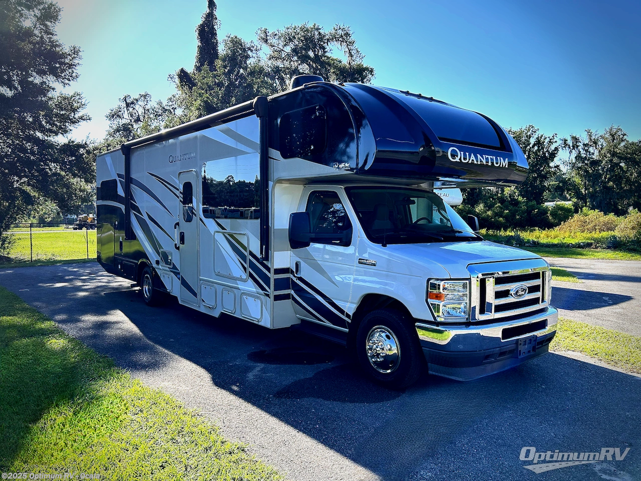 Email now about this 2021 Thor Quantum LF31! Used 2021 Thor Quantum LF31 available in Ocala, Florida