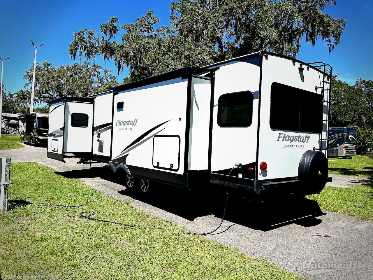 Contact us now about this 2024 Forest River Flagstaff Super Lite 29RLBS! 2024 Flagstaff Super Lite 29RLBS by Forest River from Optimum RV - Ocala in Ocala, Florida