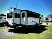 Call now about this 2024 Forest River Flagstaff Super Lite 29RLBS! 2024 Forest River Flagstaff Super Lite 29RLBS - Used Travel Trailer For Sale by Optimum RV - Ocala in Ocala, Florida features Slideout, Awning