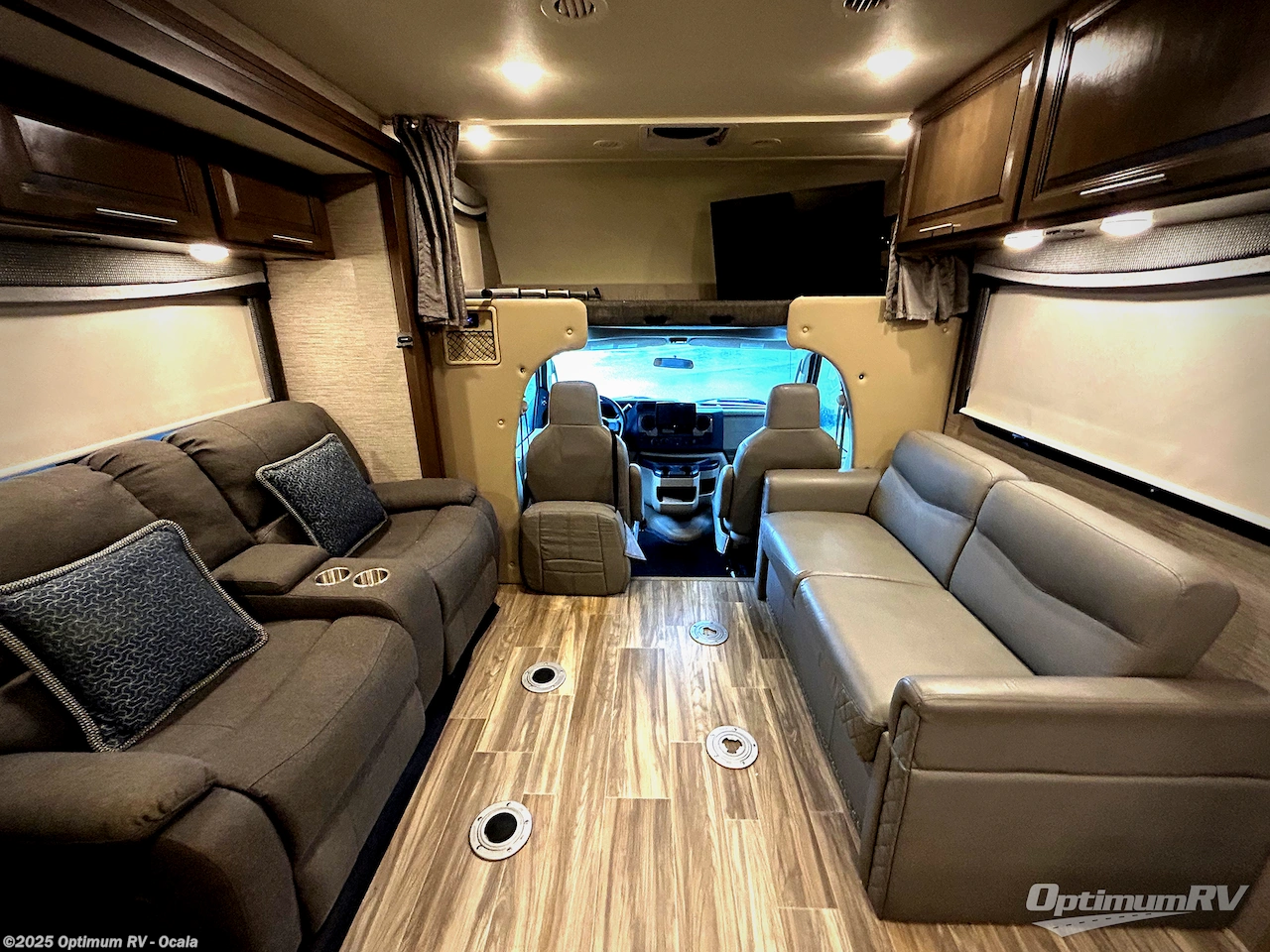 Used 2021 Thor Outlaw 29J available in Ocala, Florida