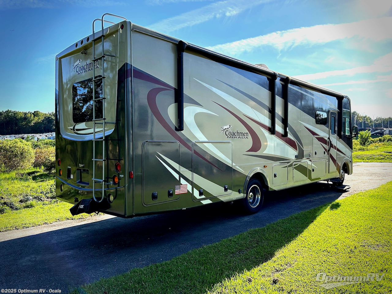 Call now about this 2020 Coachmen Mirada 32SS! 2020 Coachmen Mirada 32SS - Used Class A For Sale by Optimum RV - Ocala in Ocala, Florida features Slideout, Awning