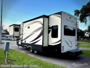 Contact us now about this 2017 Vanleigh Vilano 325RL! 2017 Vilano 325RL by Vanleigh from Optimum RV - Ocala in Ocala, Florida