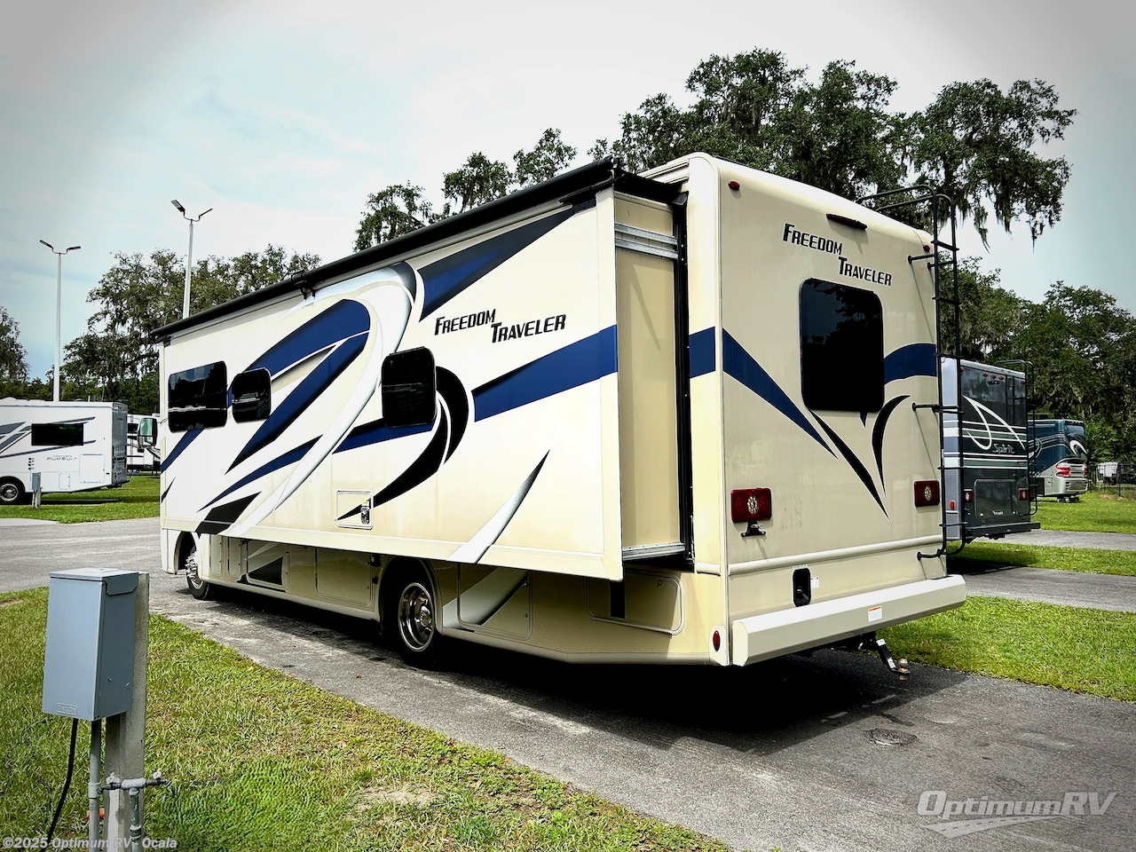 Contact us now about this 2022 Thor Freedom Traveler A29! 2022 Freedom Traveler A29 by Thor from Optimum RV - Ocala in Ocala, Florida