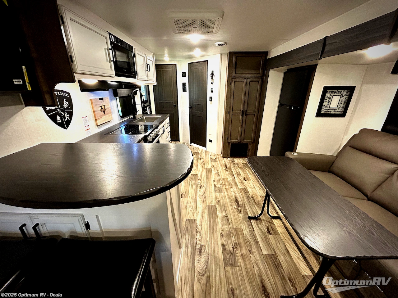 Used 2024 Venture RV Stratus SR231VRB available in Ocala, Florida
