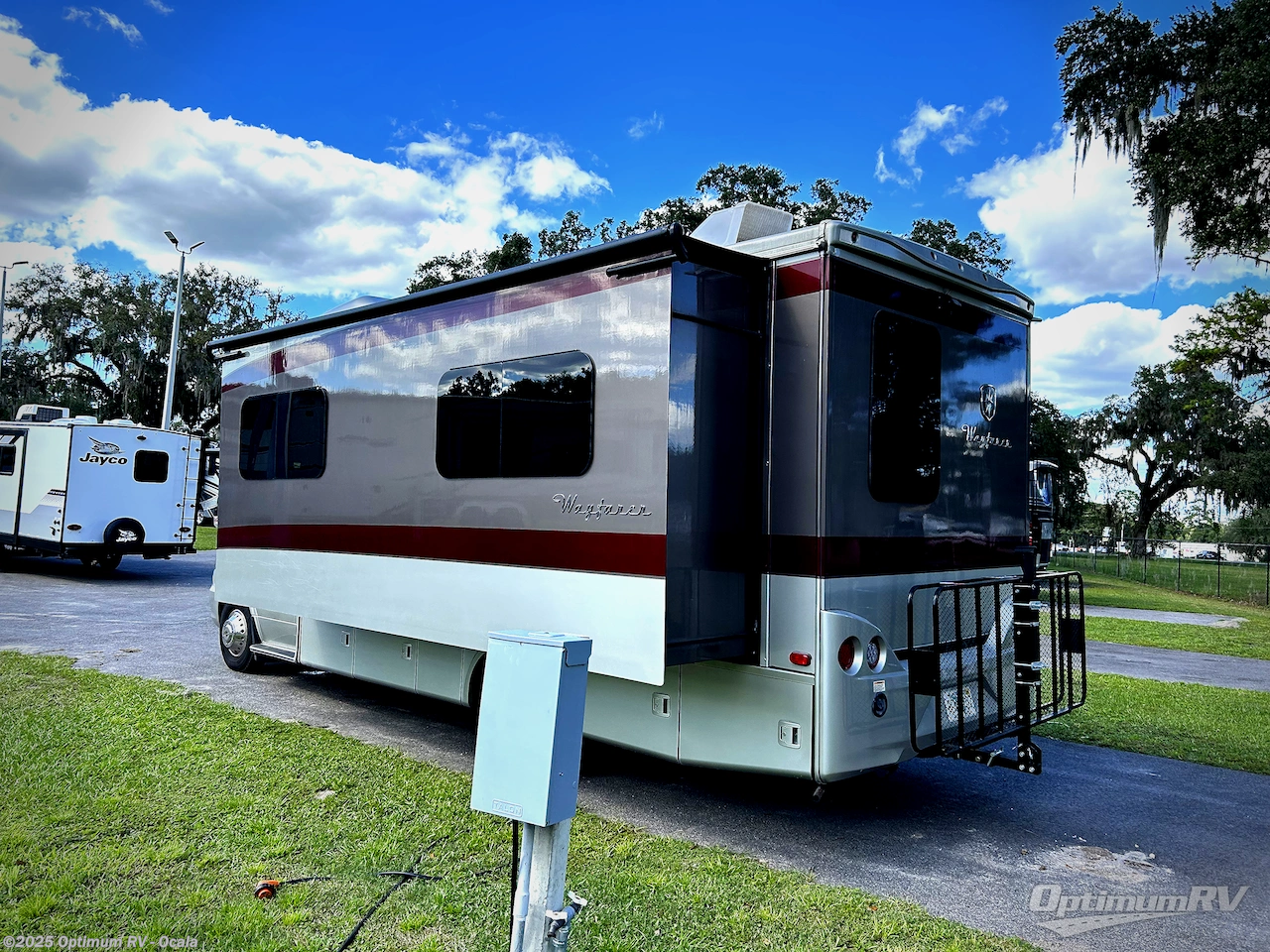Contact us now about this 2019 Tiffin Wayfarer 24QW! 2019 Wayfarer 24QW by Tiffin from Optimum RV - Ocala in Ocala, Florida