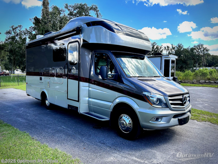 Email now about this 2019 Tiffin Wayfarer 24QW! Used 2019 Tiffin Wayfarer 24QW available in Ocala, Florida