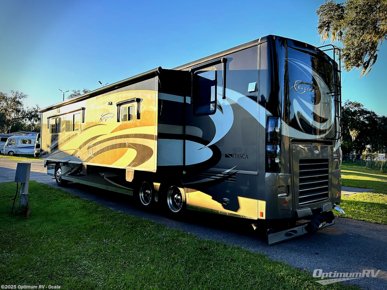 Contact us now about this 2013 Itasca Ellipse 42QD! 2013 Ellipse 42QD by Itasca from Optimum RV - Ocala in Ocala, Florida