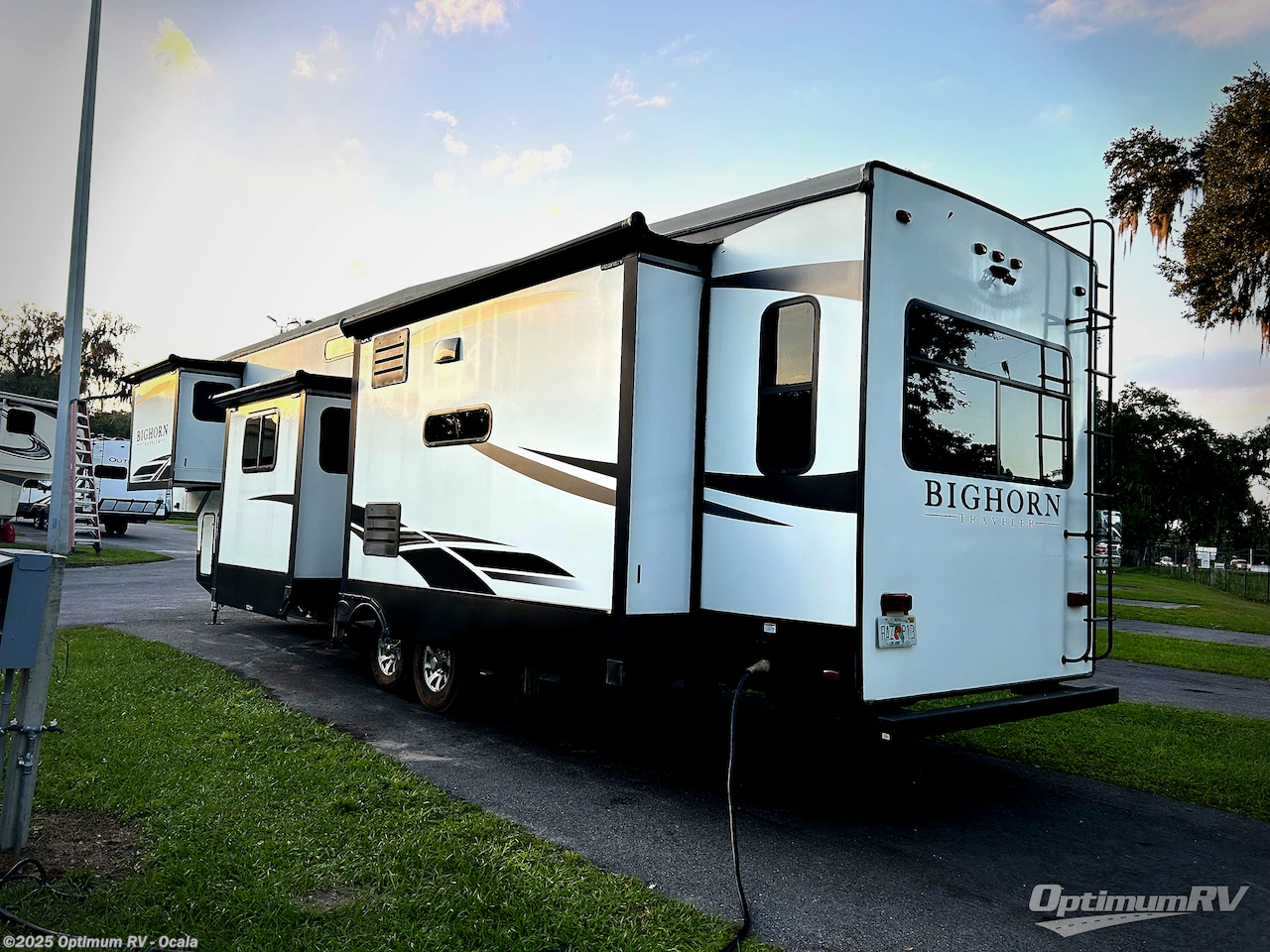 Contact us now about this 2020 Heartland Bighorn Traveler 39MB! 2020 Bighorn Traveler 39MB by Heartland from Optimum RV - Ocala in Ocala, Florida