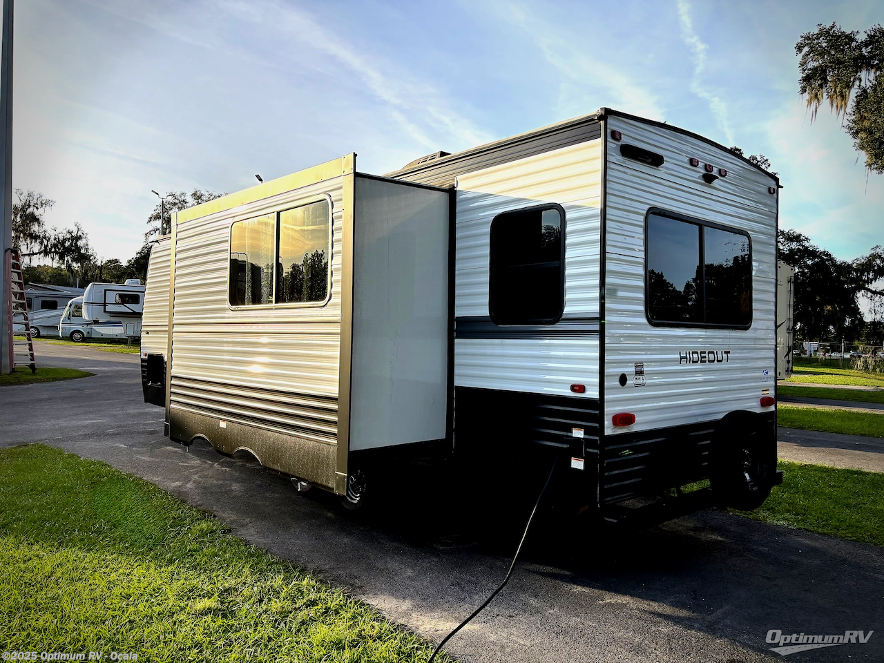 Contact us now about this 2024 Keystone Hideout 25RDS! 2024 Hideout 25RDS by Keystone from Optimum RV - Ocala in Ocala, Florida