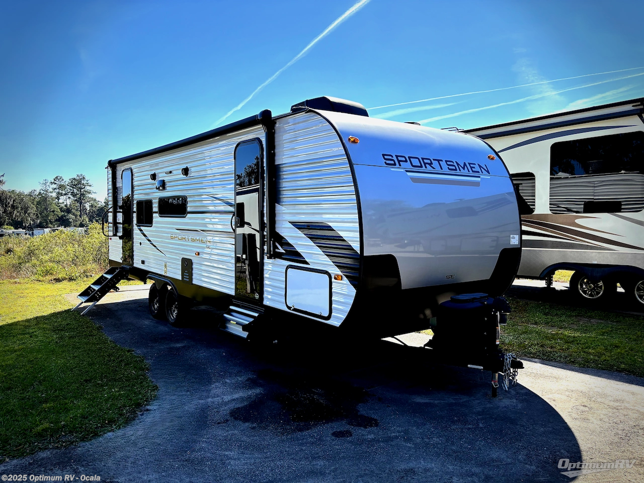 Email now about this 2025 K-Z Sportsmen SE 251RSSE! New 2025 K-Z Sportsmen SE 251RSSE available in Ocala, Florida