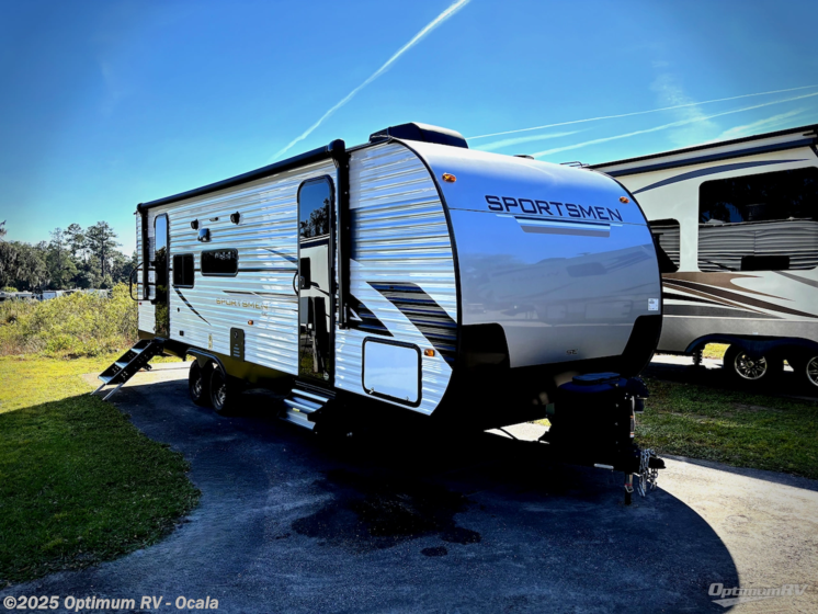 Email now about this 2025 K-Z Sportsmen SE 251RSSE! New 2025 K-Z Sportsmen SE 251RSSE available in Ocala, Florida
