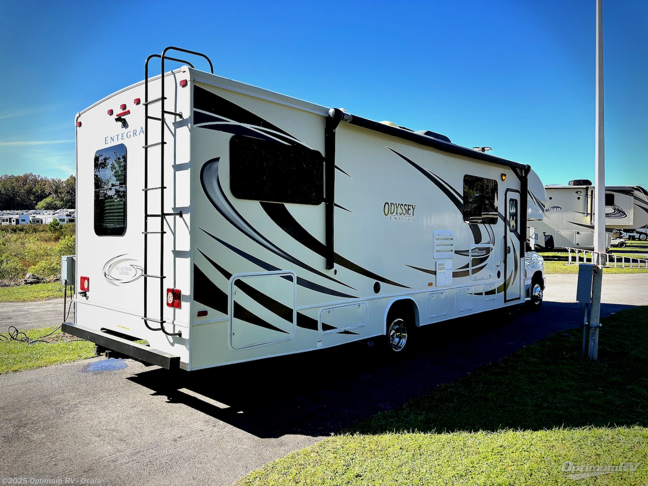 Call now about this 2020 Entegra Coach Odyssey 31F! 2020 Entegra Coach Odyssey 31F - Used Class C For Sale by Optimum RV - Ocala in Ocala, Florida features Slideout, Awning