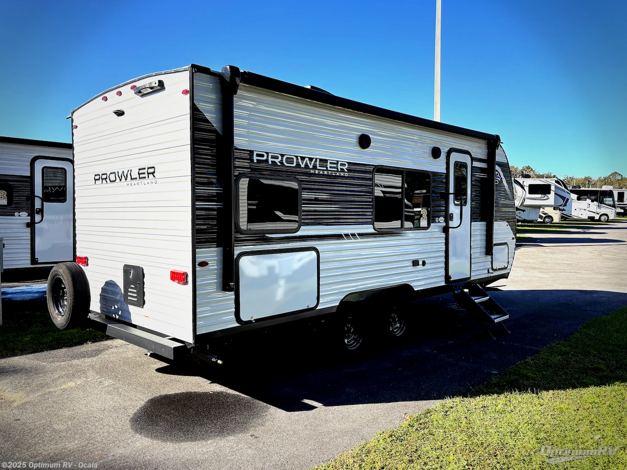 Call now about this 2026 Heartland Prowler 200MB! 2026 Heartland Prowler 200MB - New Travel Trailer For Sale by Optimum RV - Ocala in Ocala, Florida features Awning