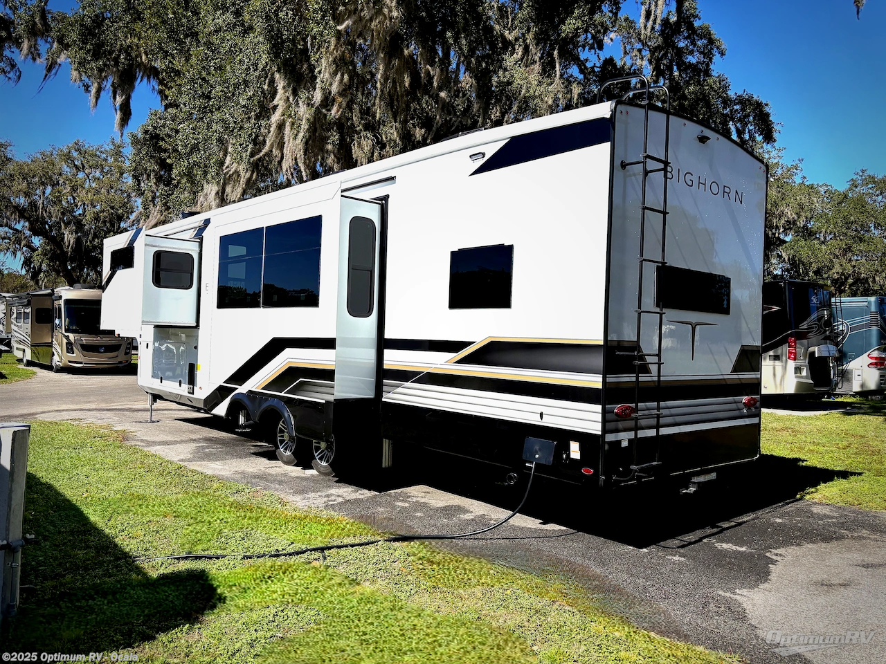 Contact us now about this 2026 Heartland Bighorn 39RK! 2026 Bighorn 39RK by Heartland from Optimum RV - Ocala in Ocala, Florida