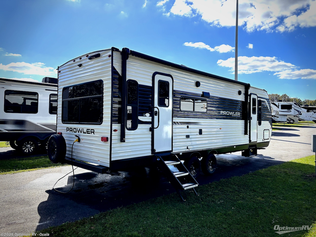 Call now about this 2026 Heartland Prowler 2601RLS! 2026 Heartland Prowler 2601RLS - New Travel Trailer For Sale by Optimum RV - Ocala in Ocala, Florida features Awning, Slideout