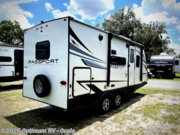 Call now about this 2022 Keystone Passport SL 189RB! 2022 Keystone Passport SL 189RB - Used Travel Trailer For Sale by Optimum RV - Ocala in Ocala, Florida features Awning, Slideout