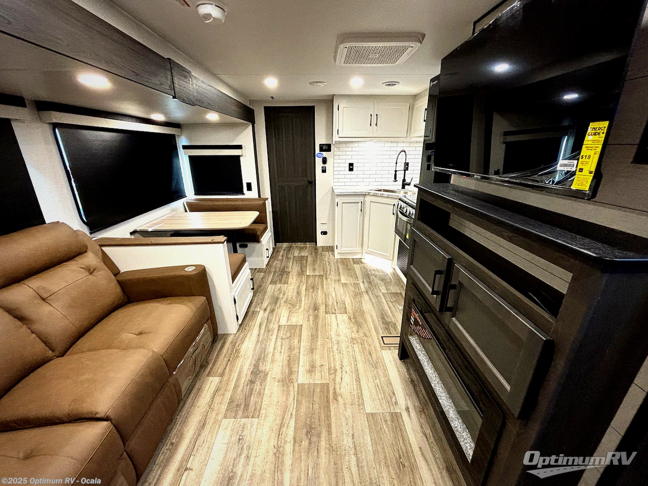 Contact us now about this 2026 Venture RV Stratus SR281VBH! 2026 Stratus SR281VBH by Venture RV from Optimum RV - Ocala in Ocala, Florida