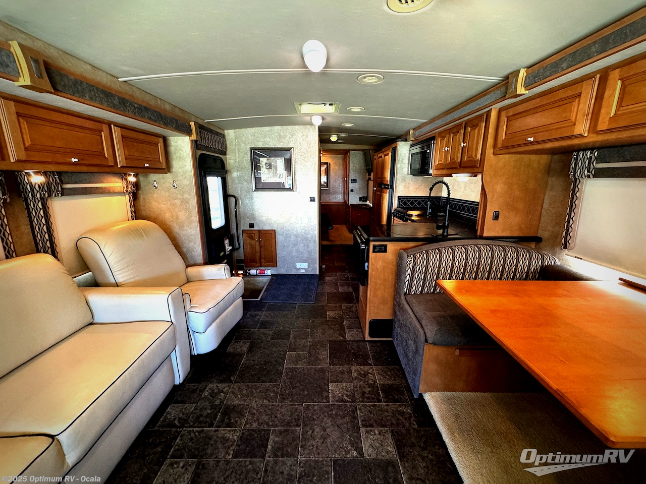Used 2013 Itasca Sunova 33C available in Ocala, Florida