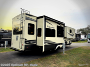 Call now about this 2021 Vanleigh Vilano 369FB! 2021 Vanleigh Vilano 369FB - Used Fifth Wheel For Sale by Optimum RV - Ocala in Ocala, Florida features Slideout