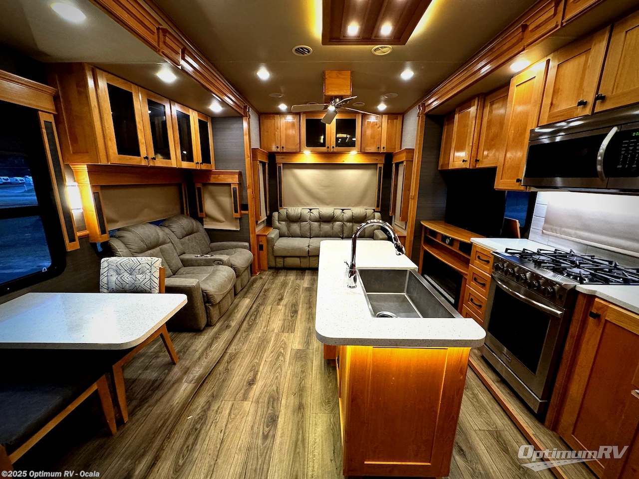 Used 2021 Vanleigh Vilano 369FB available in Ocala, Florida