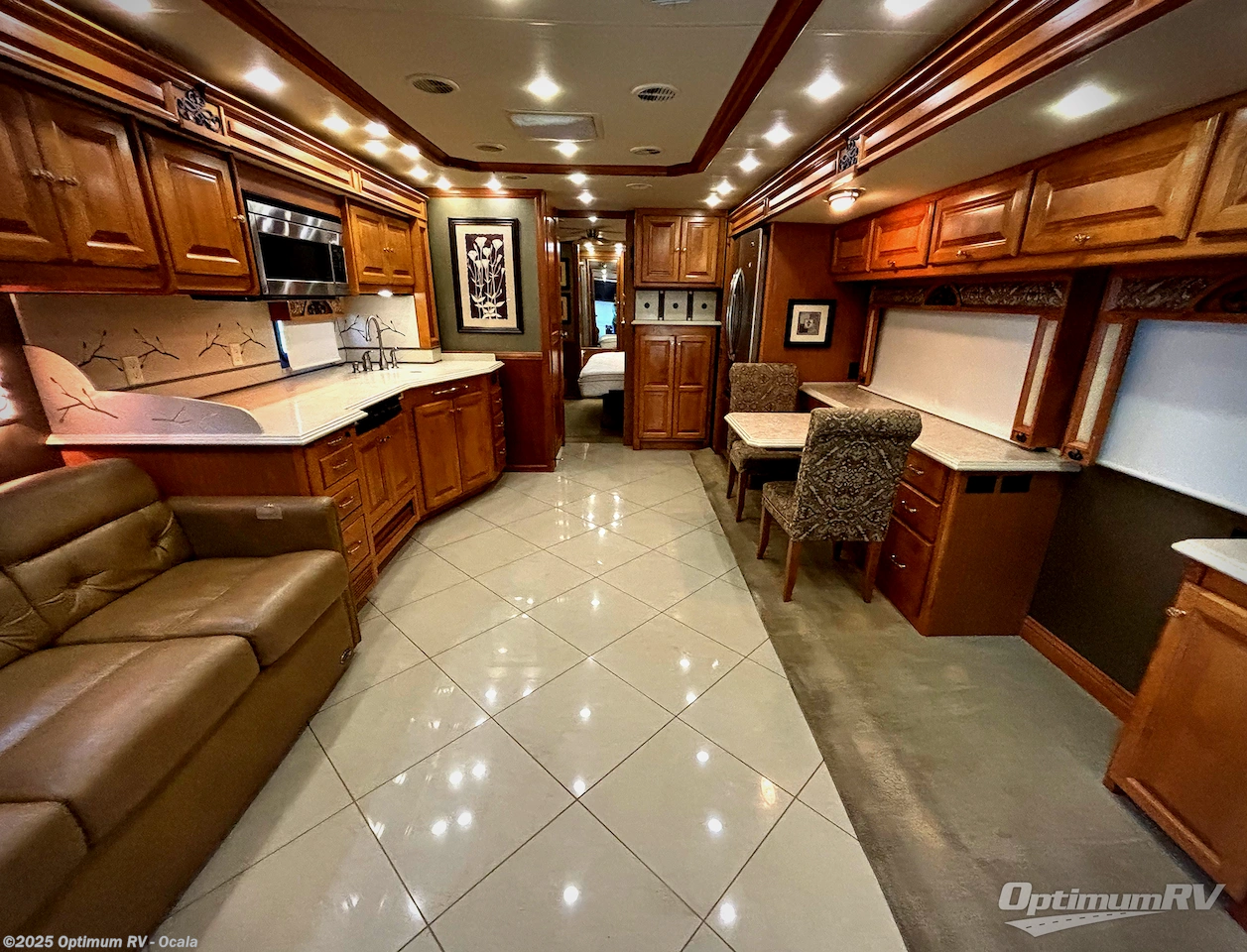 Contact us now about this 2013 Tiffin Phaeton 40QBH! 2013 Phaeton 40QBH by Tiffin from Optimum RV - Ocala in Ocala, Florida