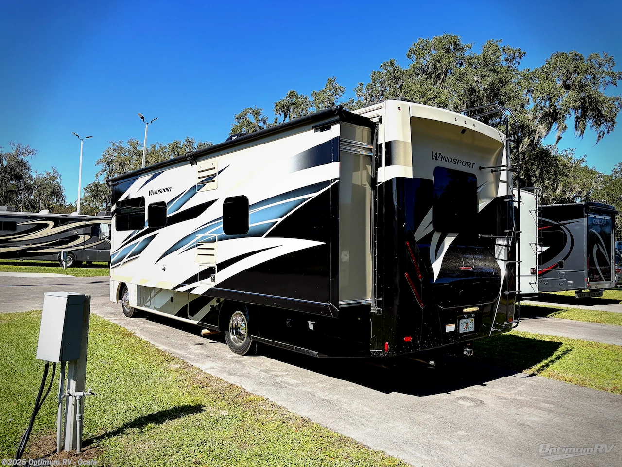 Contact us now about this 2020 Thor Windsport 29M! 2020 Windsport 29M by Thor from Optimum RV - Ocala in Ocala, Florida