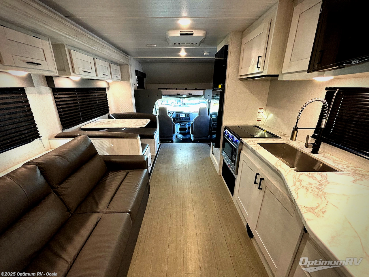 Contact us now about this 2023 East to West Entrada 2900DS! 2023 Entrada 2900DS by East to West from Optimum RV - Ocala in Ocala, Florida