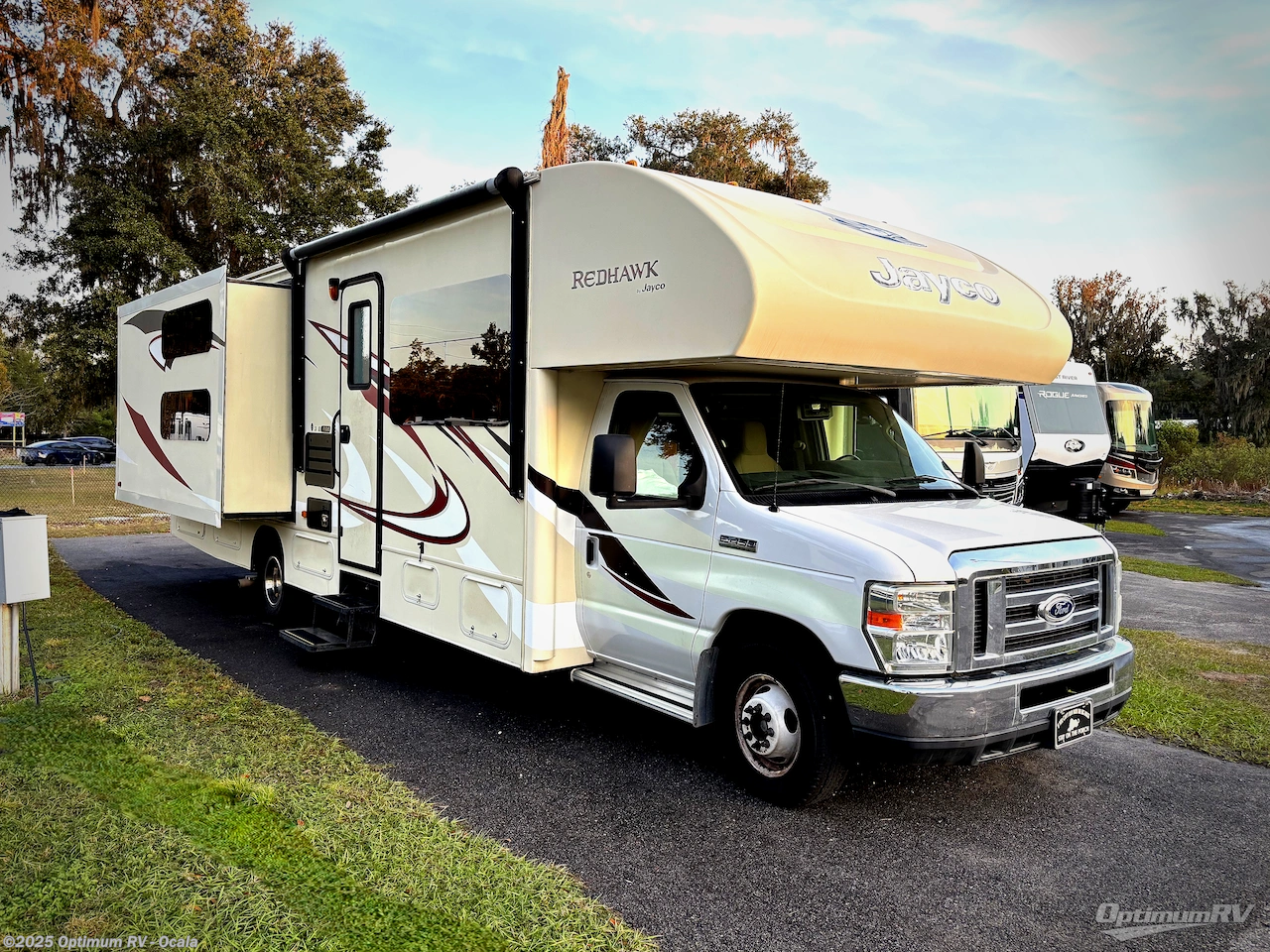 Email now about this 2016 Jayco Redhawk 31XL! Used 2016 Jayco Redhawk 31XL available in Ocala, Florida