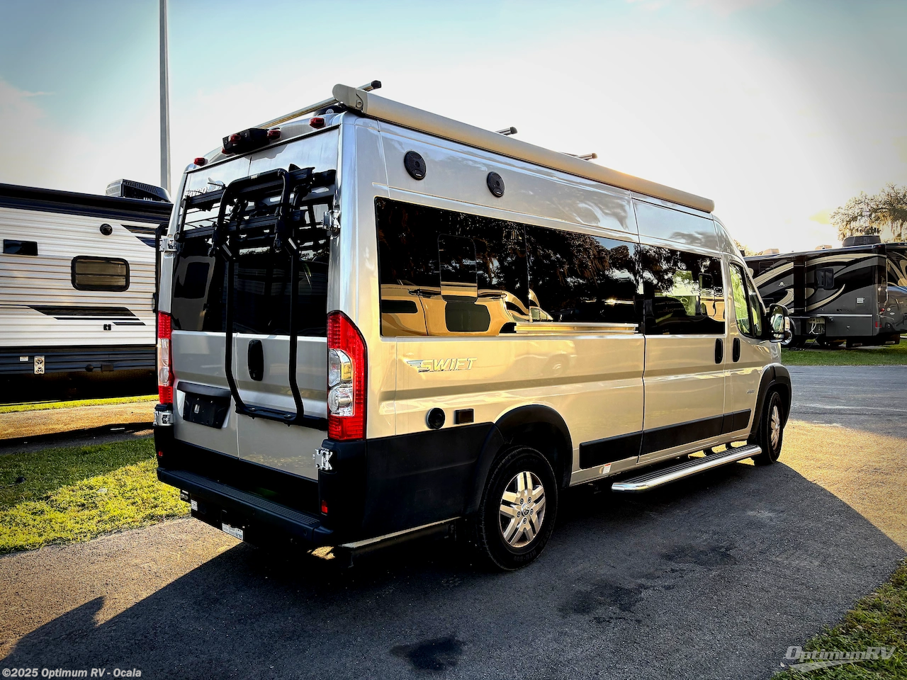 Call now about this 2022 Jayco Swift 20A! 2022 Jayco Swift 20A - Used Class B For Sale by Optimum RV - Ocala in Ocala, Florida features Awning