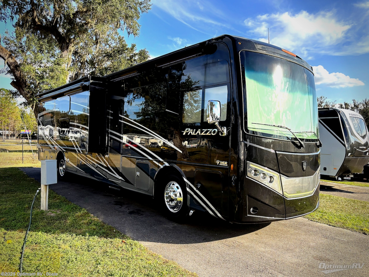 Email now about this 2024 Thor Palazzo 37.6! Used 2024 Thor Palazzo 37.6 available in Ocala, Florida