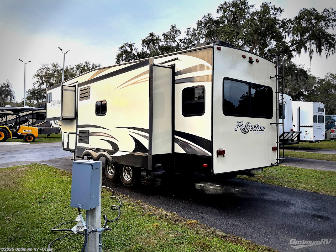 Contact us now about this 2020 Grand Design Reflection 303RLS! 2020 Reflection 303RLS by Grand Design from Optimum RV - Ocala in Ocala, Florida