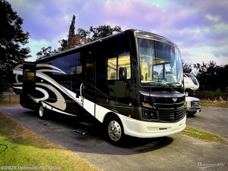 Email now about this 2018 Fleetwood Bounder 36F! Used 2018 Fleetwood Bounder 36F available in Ocala, Florida