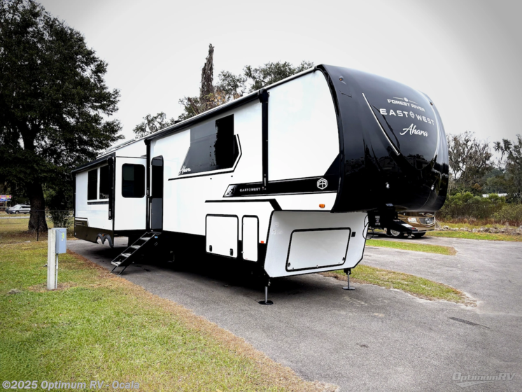 Email now about this 2026 East to West Ahara 395FB! New 2026 East to West Ahara 395FB available in Ocala, Florida