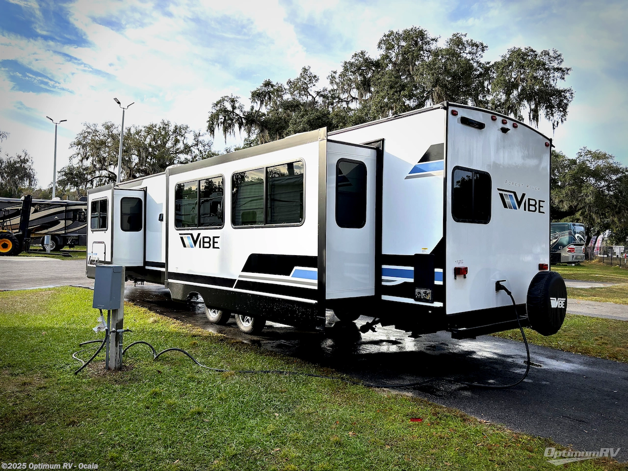 Contact us now about this 2024 Forest River Vibe 34XL! 2024 Vibe 34XL by Forest River from Optimum RV - Ocala in Ocala, Florida